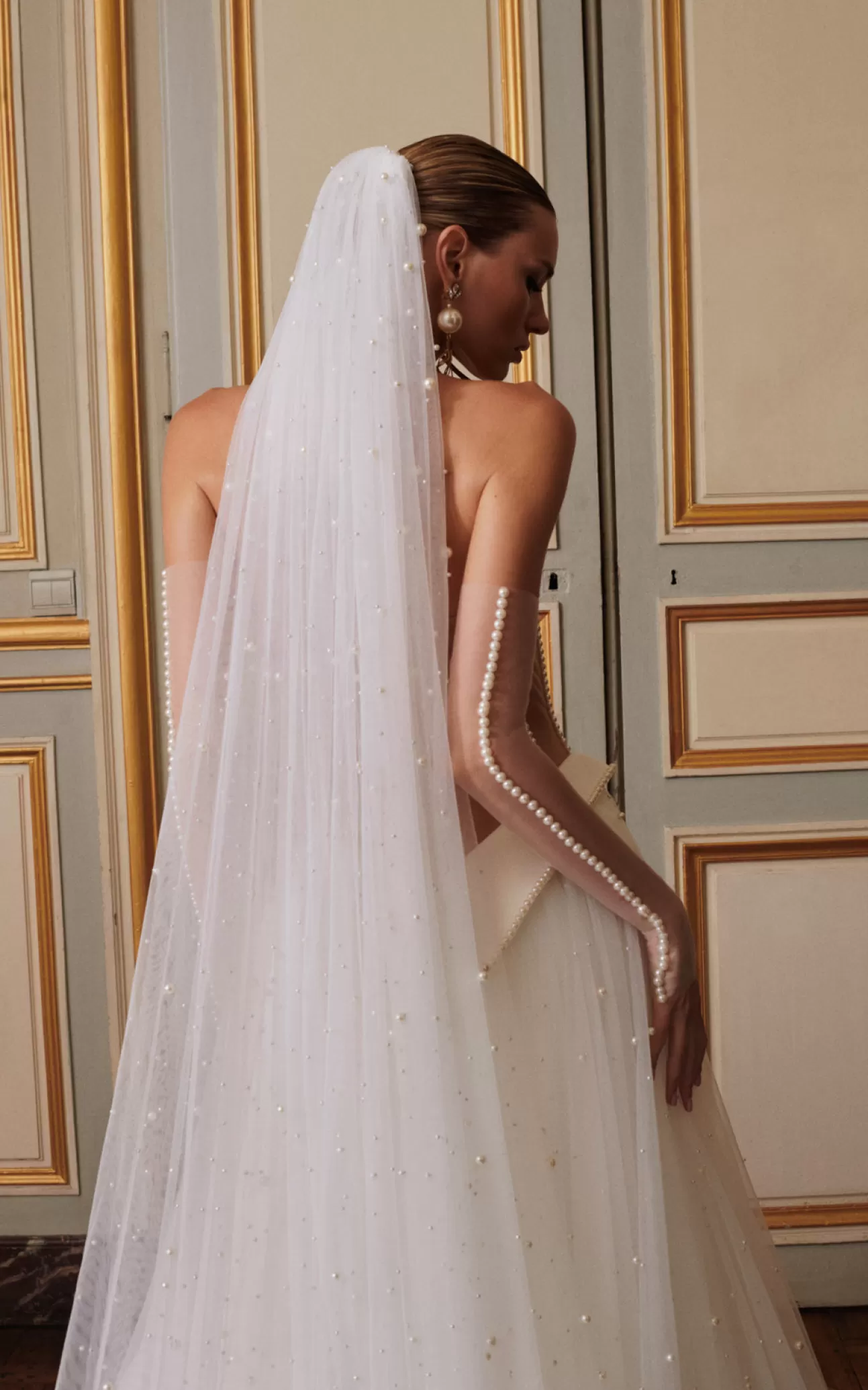 GALIA LAHAV Blanche Veil Sale