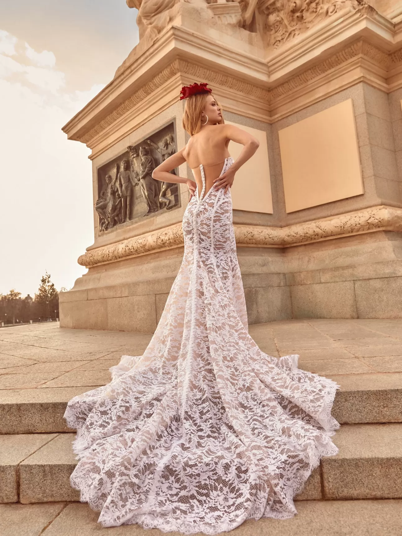 GALIA LAHAV Evita Online