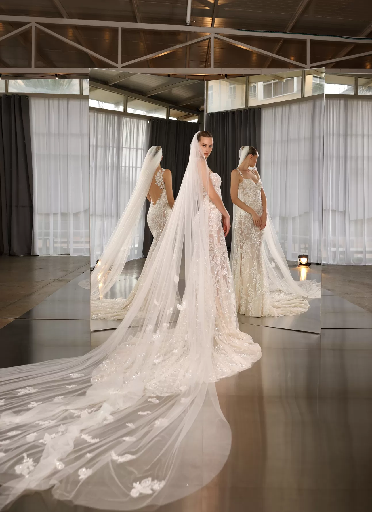 GALIA LAHAV Lima Veil Shop