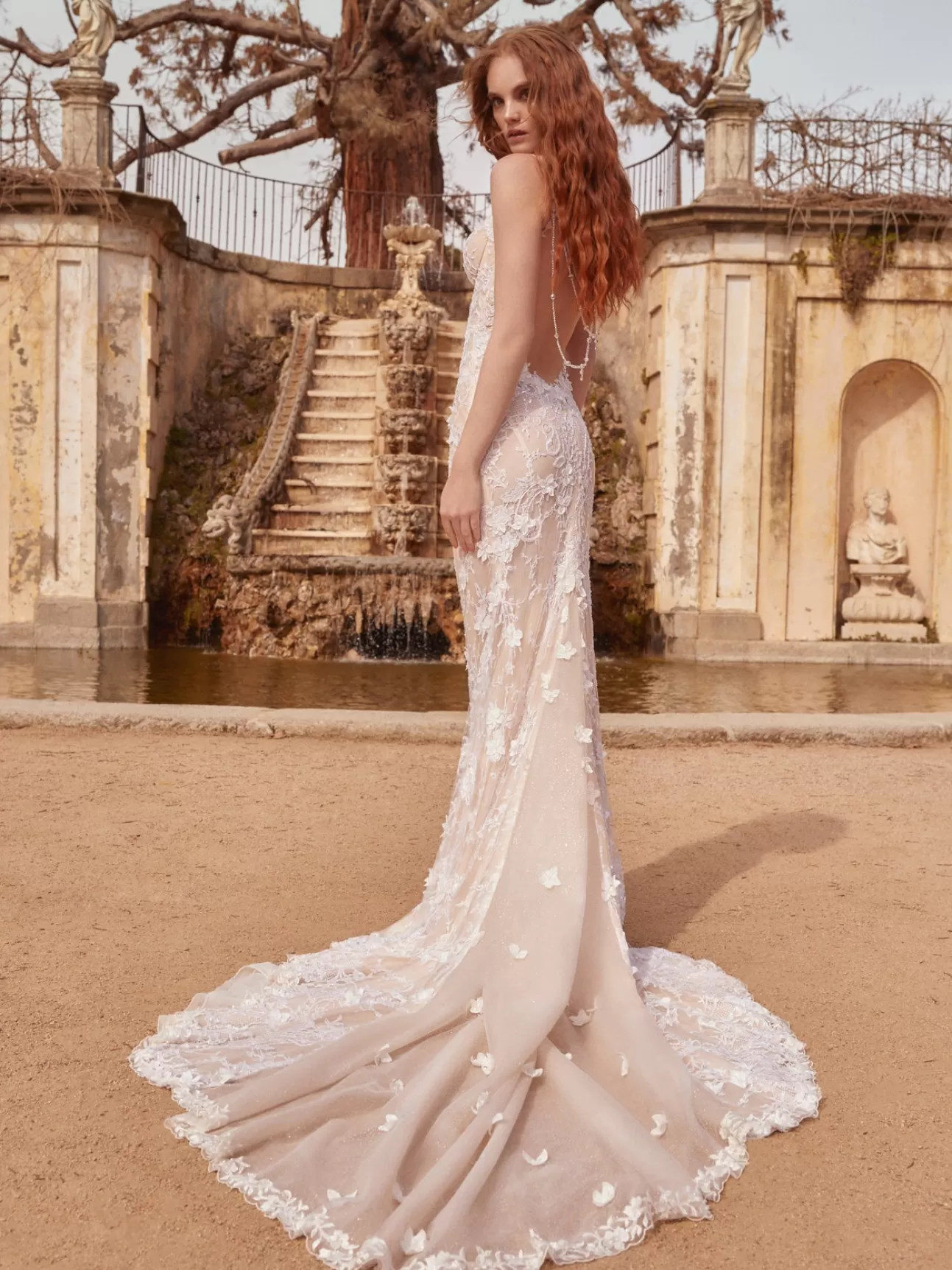 GALIA LAHAV Noel New