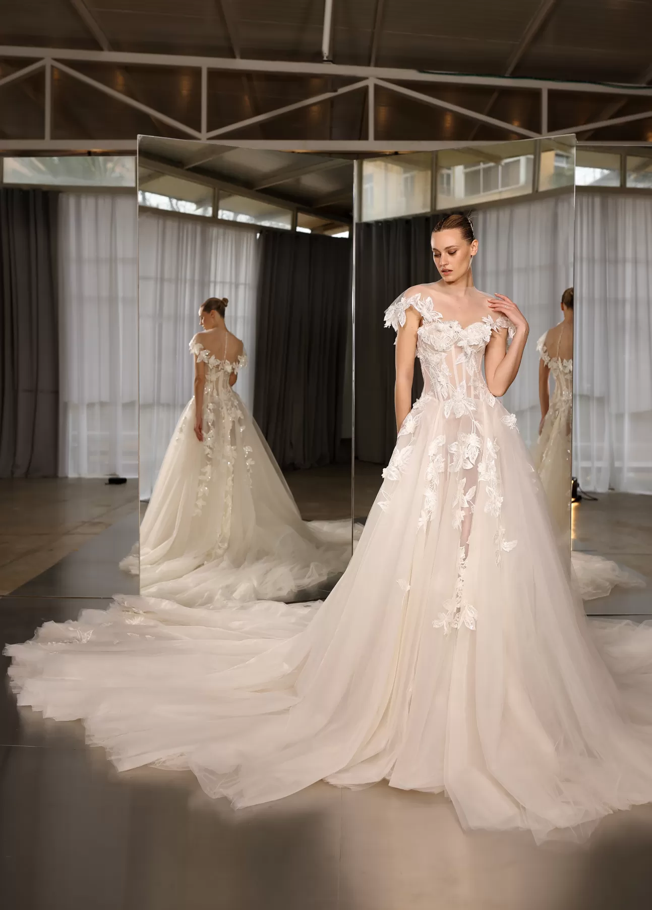 GALIA LAHAV Utopia Cape Store